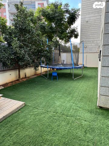 דירת גן, אהבת אדם 62, שרונה, כפר יונה