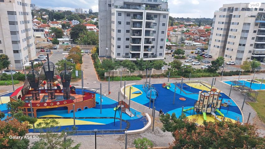 דירה, יעקב תמרי 10, חצרות המושבה, רחובות