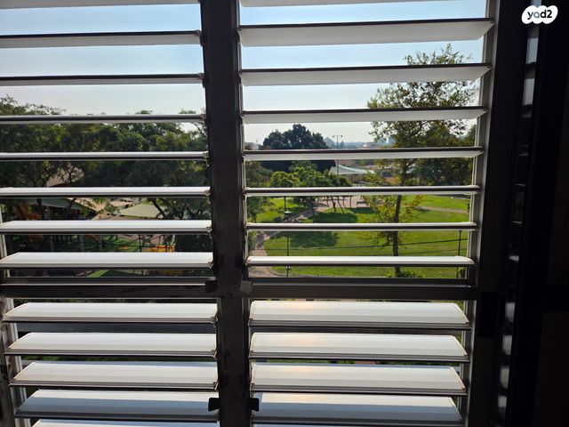 דירה, יהושע בן נון 30, צה"ל, ראש העין