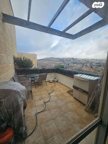 דירה, נחמה 8, חומת שמואל, הר חומה, ירושלים