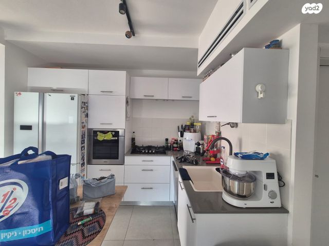 האחים טרבס 27