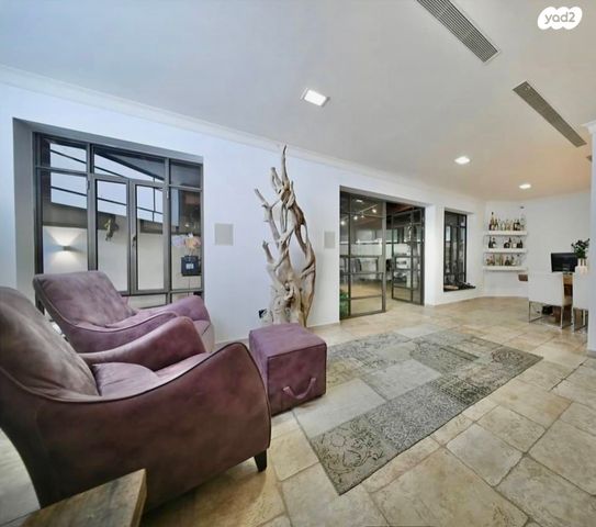 בית פרטי/ קוטג', הגולן 37, גבעת סביון, גני תקווה