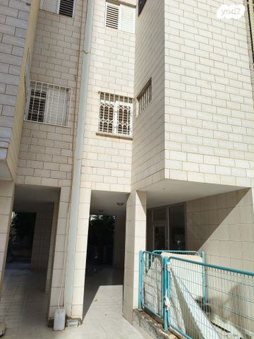 דירה, דוד אלעזר 15, שכונה ו', באר שבע