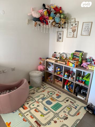 דירה, נחל פולג 25, צור יצחק, צור יצחק