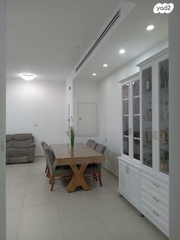 דירה, קטיף 66, נתיבות מערב, נתיבות