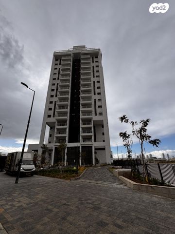 דירה, דרך דגניה 60, קרית השרון, נתניה