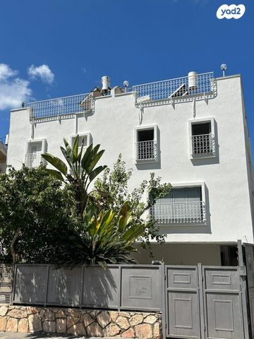 בית פרטי/ קוטג', צבי שפירא 3, מרכז, הרצליה