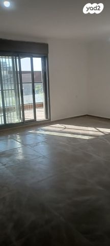 דירה, פרנק 6, נווה שמיר רמת בית שמש ה-1, בית שמש