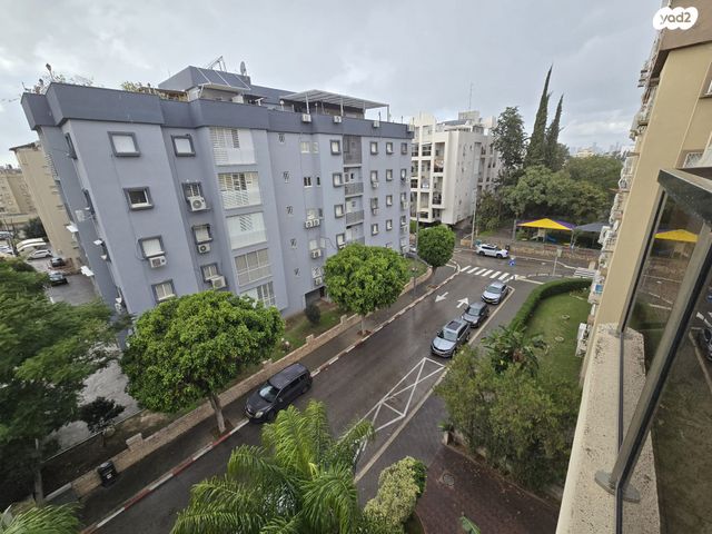 דירה, שער הפרחים 3, קרית שרת מערב, חולון