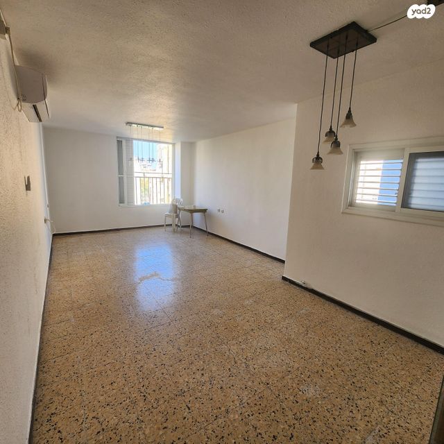 שדרות בנימין 64