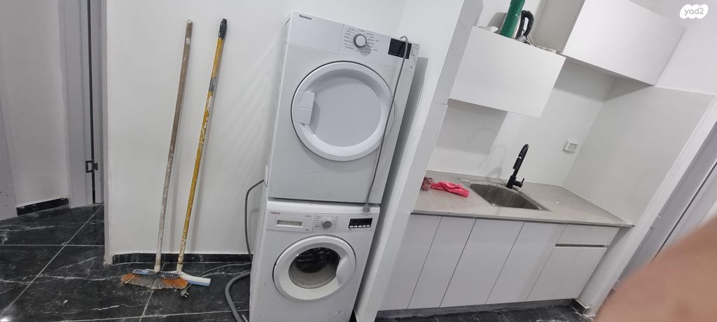 דרך זאב ז'בוטינסקי 152