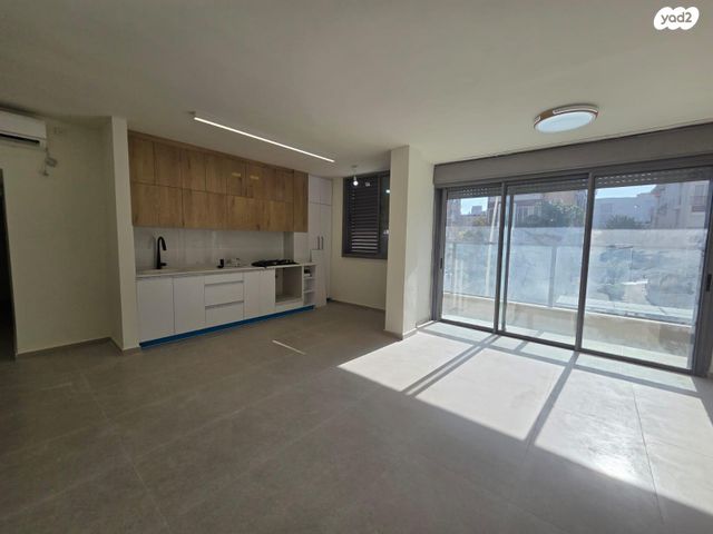 זאב אורלוב 35