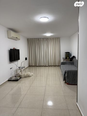 הנרייטה סולד 10