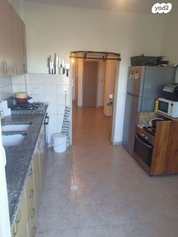 דירת גן, יסמין 101, אורה, אורה