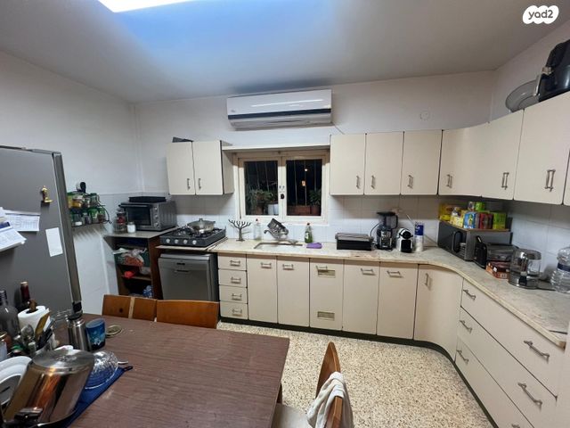 דירה, הנדיב 32, מרכז, הרצליה