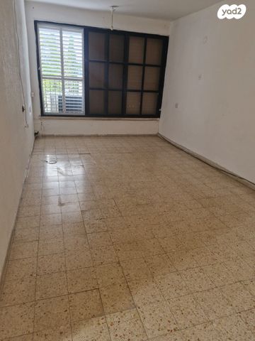 דירה, חיים אליעזר מילצ'ן 2, מיליצ'ן, רחובות