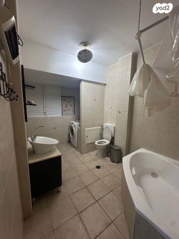 דירת גן, השקד 1, עין שרה, נהריה