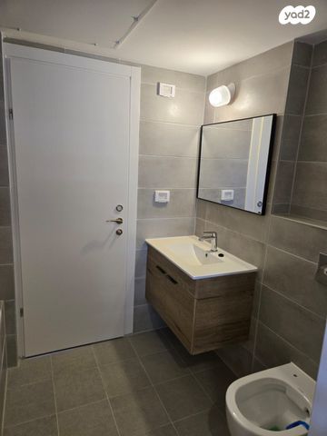 דירה, הגפן 1, כרמי הנדיב, אחוזת רוטנר, קרית מלאכי