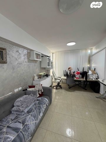 דירה, אחיה השילוני 9, הר שלום, בני ברק