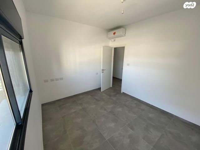 דירה, אריאל שרון 8, נווה שרון / שער העיר, נתיבות