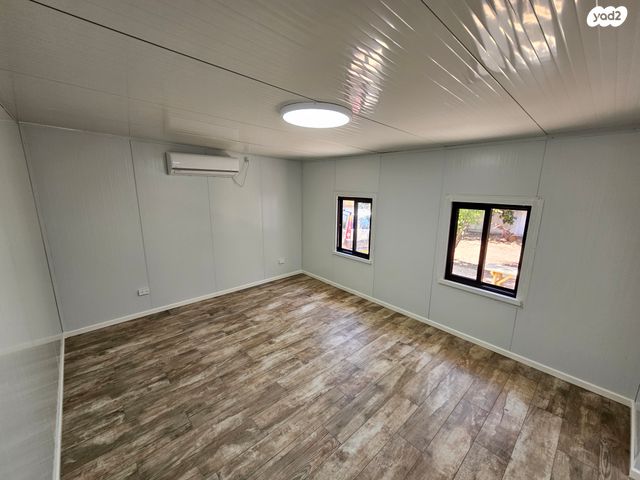 יחידת דיור, שלום 5, נווה אפרים, פרדס חנה כרכור