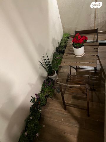 יחידת דיור, צה"ל 1, גבעת אוויה, יהוד מונוסון