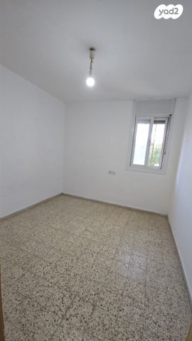 דירה, השישה עשר 7, פסגת זאב, ירושלים