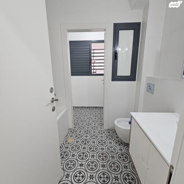 דירה, הגפן 1, כרמי הנדיב, אחוזת רוטנר, קרית מלאכי