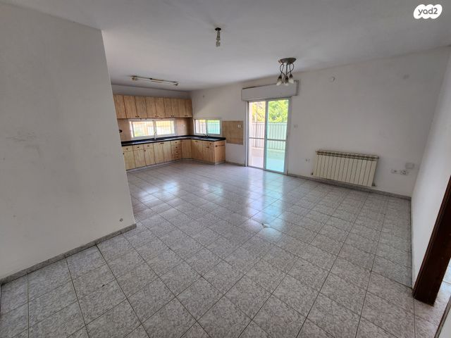 דירה, רקפת 22, גבע בנימין, אדם - גבע בנימין