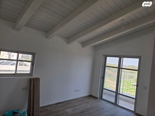 בית פרטי/ קוטג', דונה גרציה נשיא 5, גדרה מזרח, גדרה