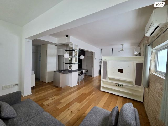 דירה, עמנואל הרומי 21, הצפון הישן - צפון, תל אביב יפו