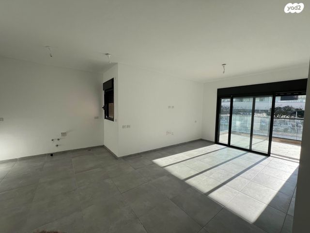 דירה, עמירם חרלף 5, אחוזה, חיפה