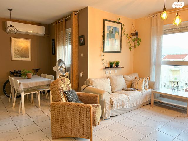 דופלקס, קטיף 16, גבעת רם, כרמיאל