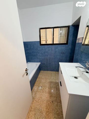 דירה, כספי 4, גבעת בוסל, חדרה