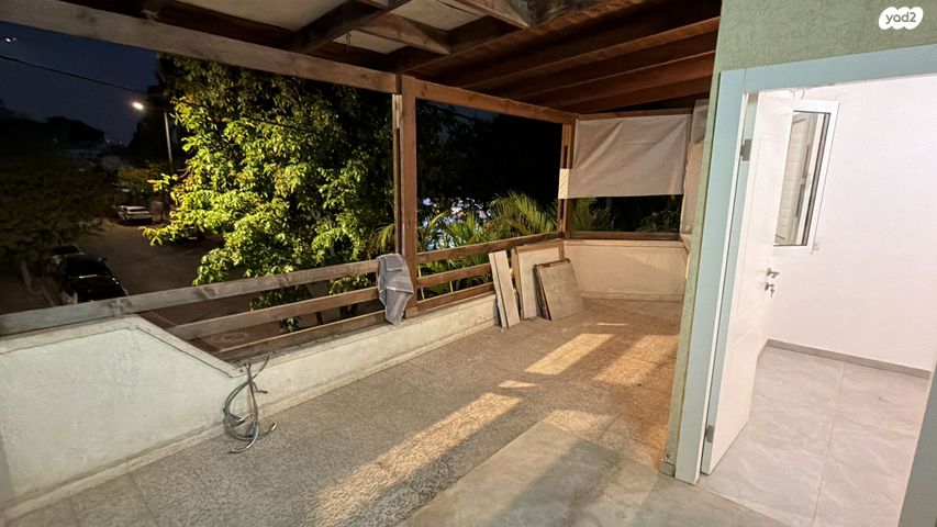 מלכי ישראל 32