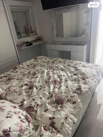 דירה, יהושע רבינוביץ 5, בן גוריון, חולון