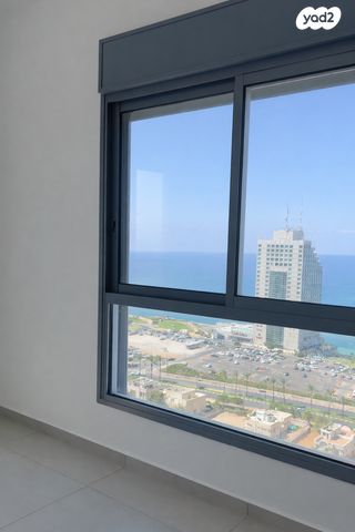 דירה, דר' ישראל בורגנסקי 2, נוף הטיילת, נתניה