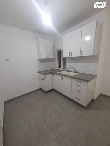 יחידת דיור, גוש עציון 14, קרית שמואל, טבריה