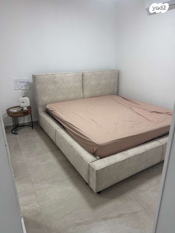 דירה, יהושע רבינוביץ 5, בן גוריון, חולון