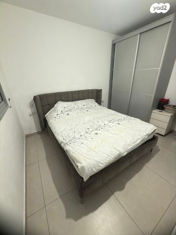 דירה, מפל התנור 14, שקמים ואגמים, אשקלון