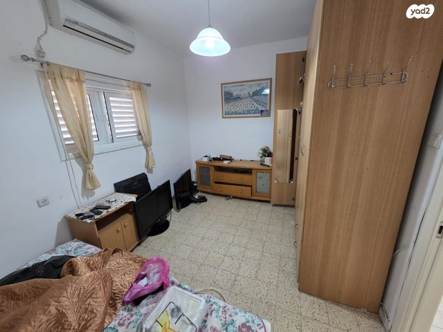 דירה, עין הקורא 25, אברמוביץ', ראשון לציון