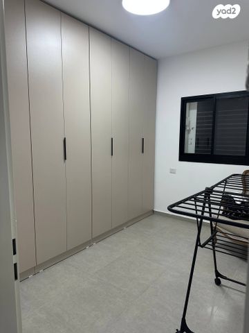 דירה, יהושוע אזולאי 1, נווה שרון / שער העיר, נתיבות