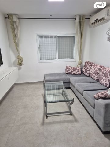 דירה, הרימון 52, מגדים, קרית גת