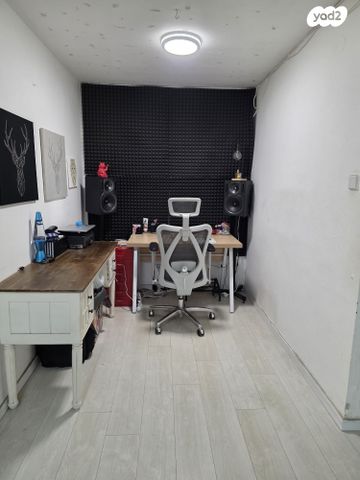 דירה, אח"י דקר 8, נווה שרת, תל אביב יפו