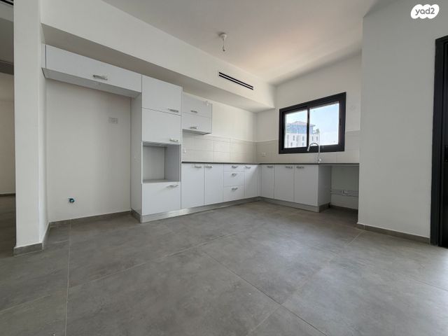 דירה, משה וילנסקי 34, נווה זמר, רעננה