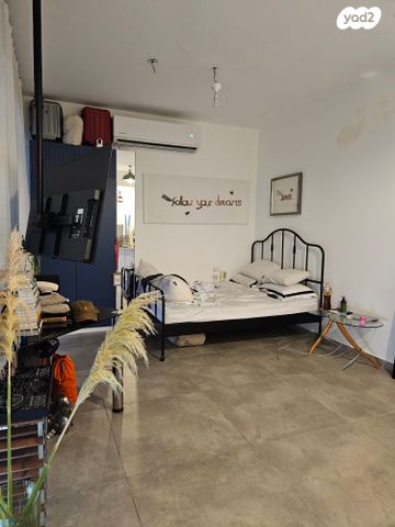 גג/ פנטהאוז, הרב יצחק ידידיה פרנקל 7, פלורנטין, תל אביב יפו