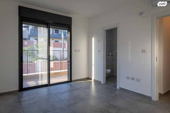 דופלקס, סמיון 24, פארק היין, זכרון יעקב