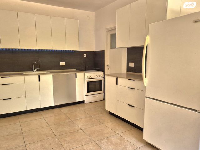 בית פרטי/ קוטג', אהוד בן גרא 24, העיר העתיקה, רמב"ם, דרום, באר שבע