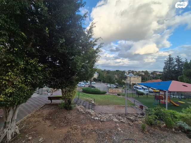 דירה, צבר 13, תל חנן, נשר