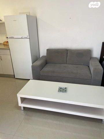 יחידת דיור, אבן עזרא 23, שעריים, רחובות